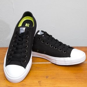 CONVERSE Chuck Taylor Low Top Sneakers NEW black